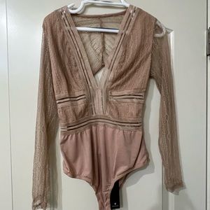 Lulus deep V beige built with cutout back size L